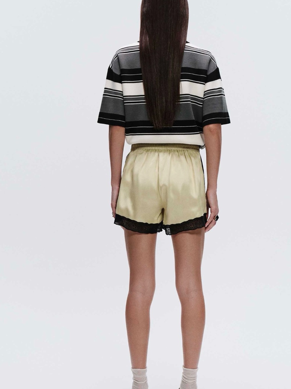 NWT adidas Originals × ASOS lace hem shorts in buttermilk satin - Picture 3 of 14